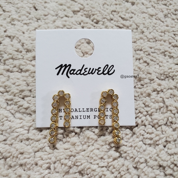 🚫SOLD🚫Madewell Tennis Collection Bezel Set Crystal Waterfall Earrings - Picture 3 of 5